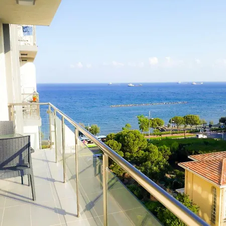 Thalassa Sea View Apartman *
