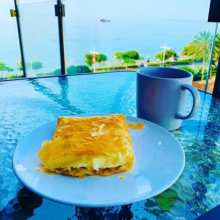 Thalassa Sea View *